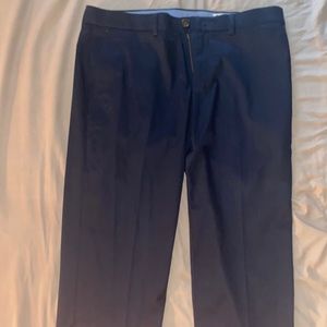 Haggar navy blue 34 x 32 navy blue dress plants regular fit